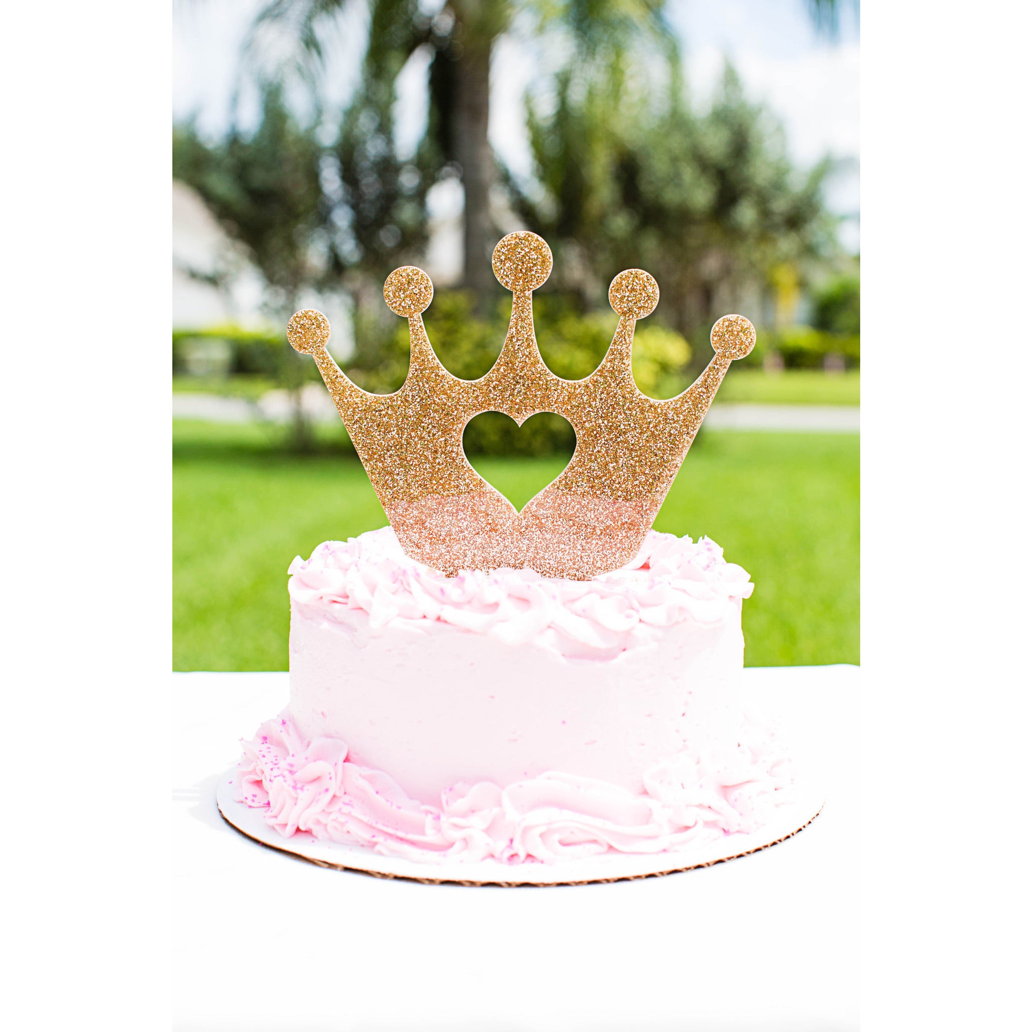 How to Make a Crown Cake Topper (tutorial and free printable template)